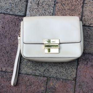 Michael Kors Madelyn Tan Leather Clutch Purse
